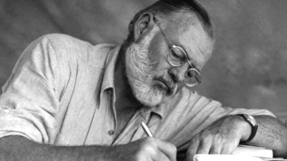 Exploring the Impact of Ernest Hemingway on 21st-Century Writing